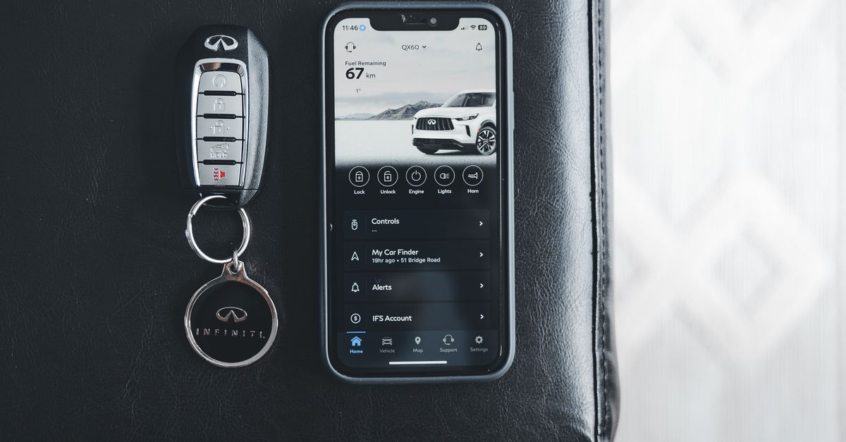 Nissan car key fob — Algonquin Illinois Locksmith